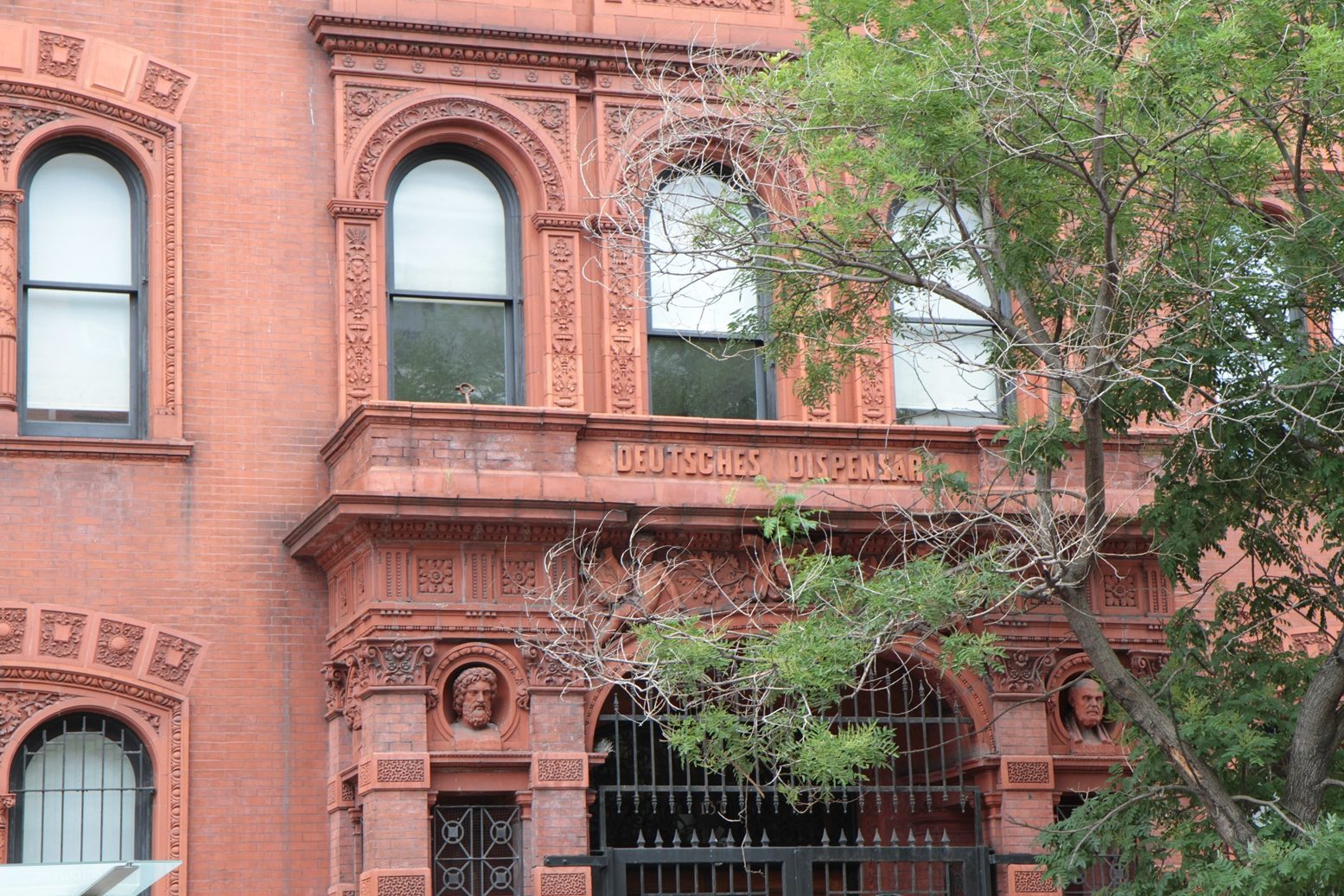 German Dispensary, New York - 02.JPG